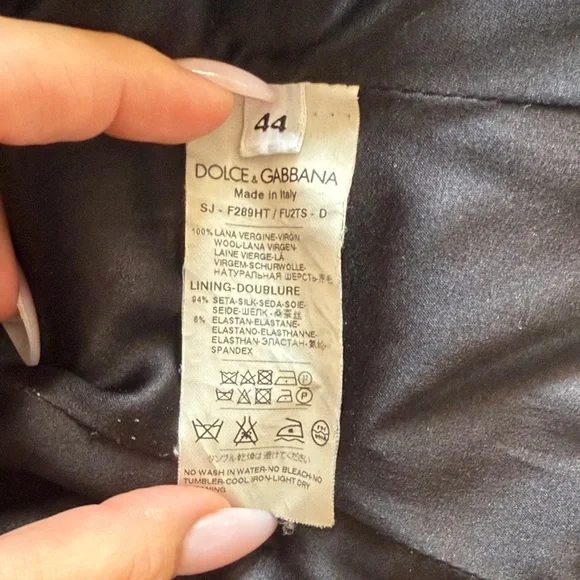 Dolce & Gabbana Elegant Black Blazer - Picture 7 of 7